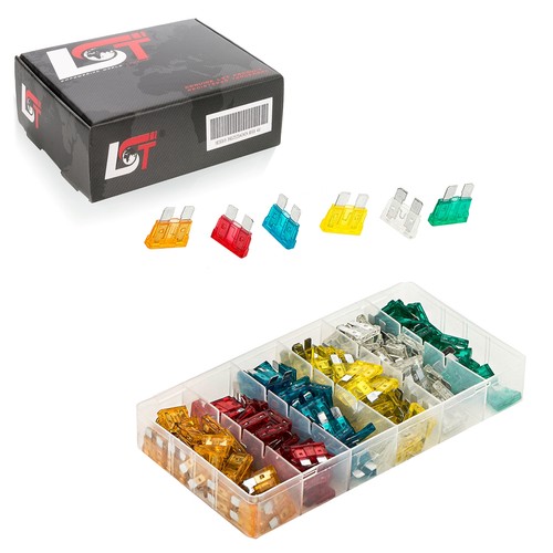 Automotive flat plug fuse set